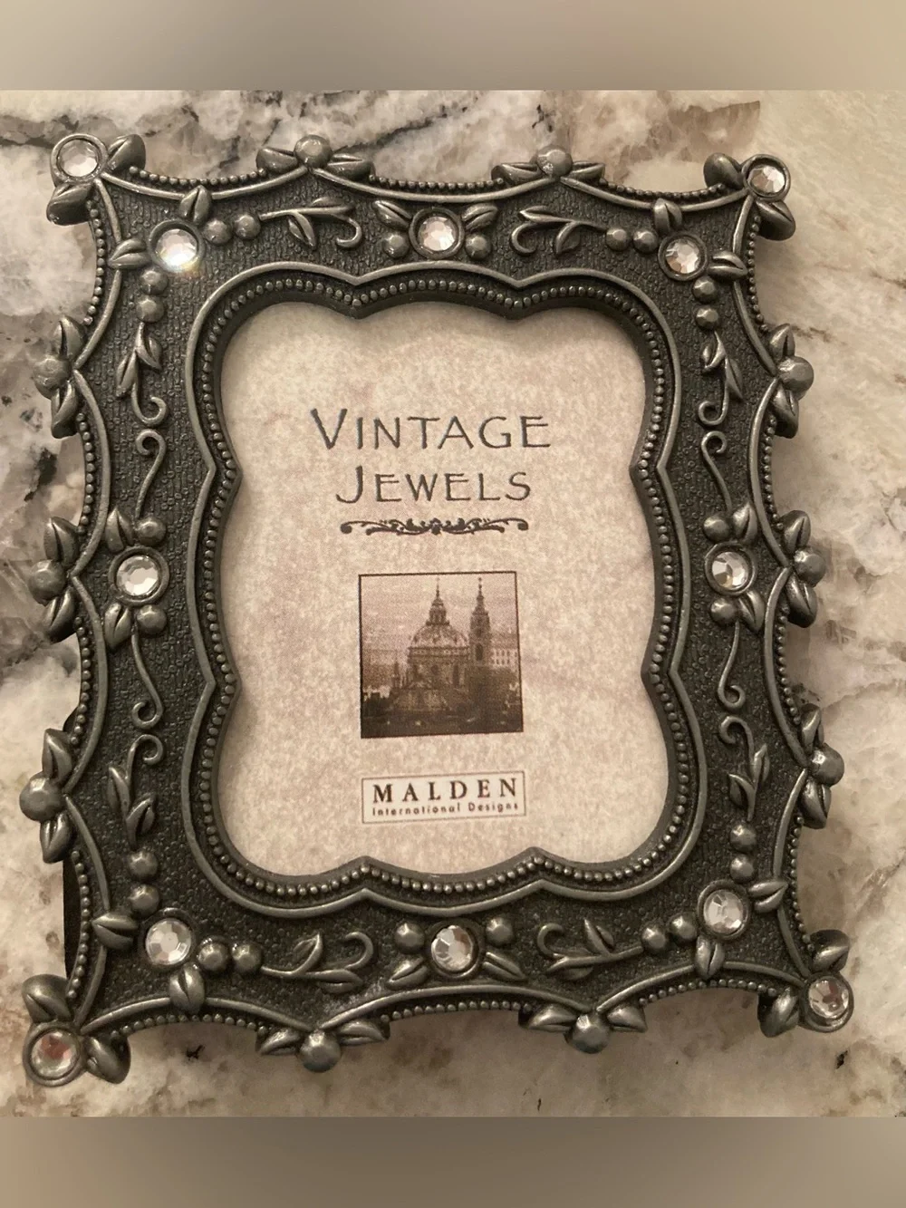 Unbranded •set ornate